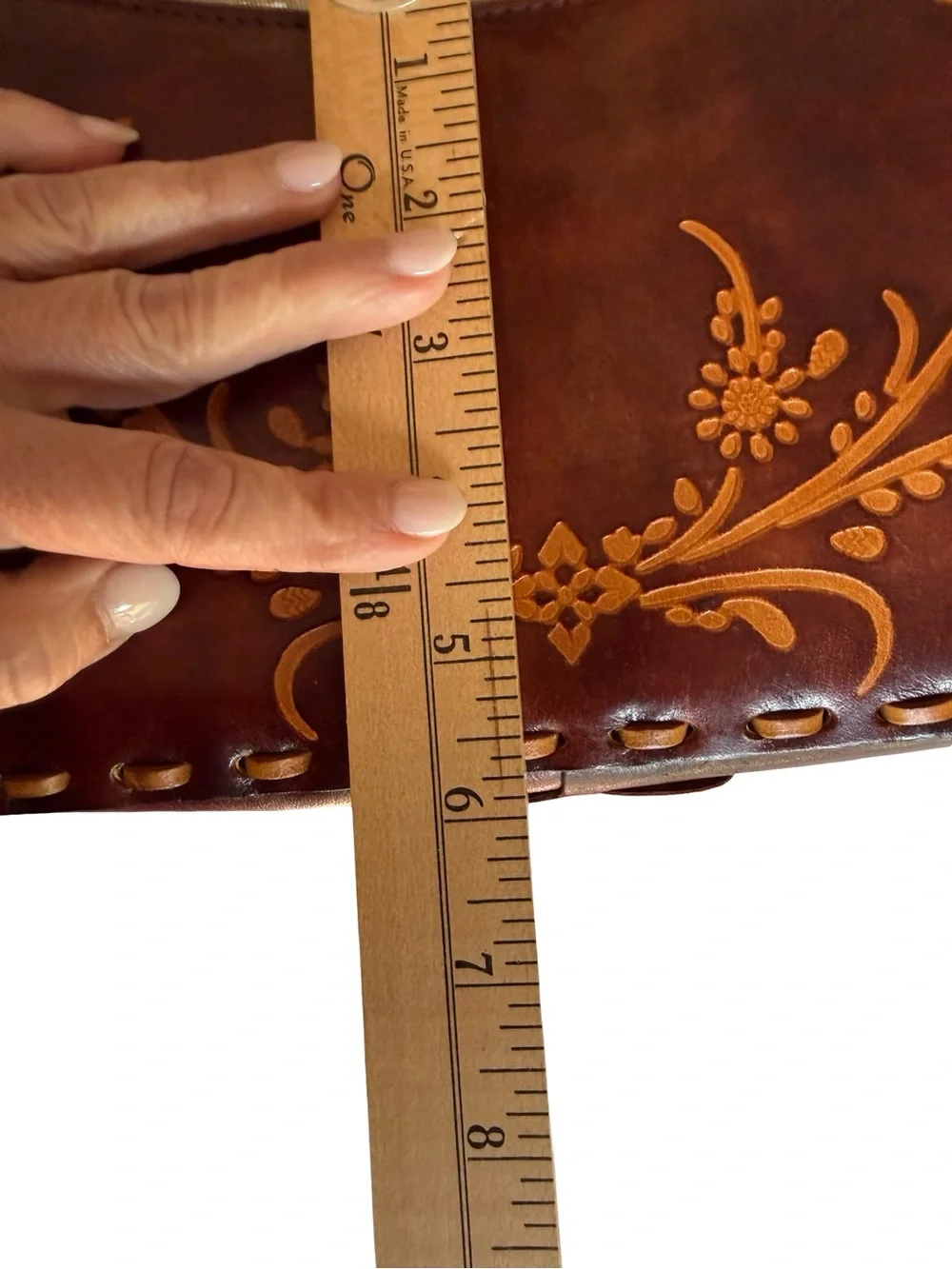 Vintage Brown Leather Shoulder Bag with Floral Embossing - Picture 9 of 10